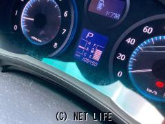 トヨタ マークXジオ