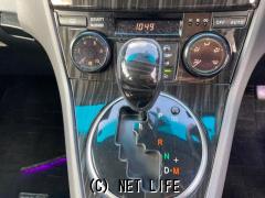 トヨタ マークXジオ