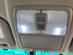 トヨタ マークXジオ