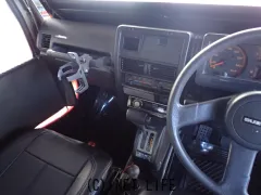 スズキ ジムニー