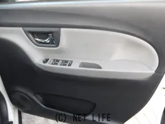 ダイハツ キャスト