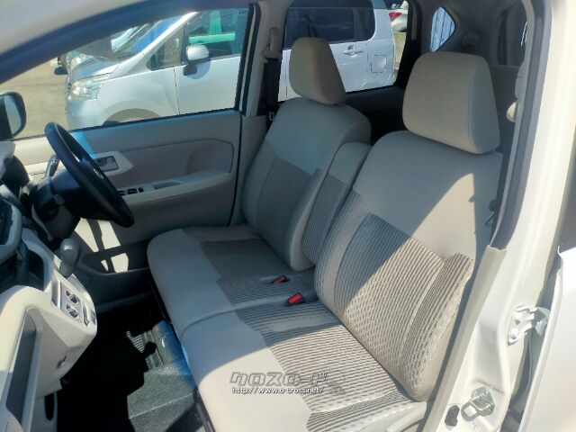 ダイハツ ムーヴ