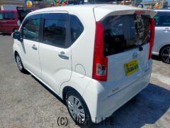 ダイハツ ムーヴ