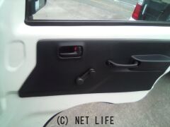 日産 NT100クリッパー