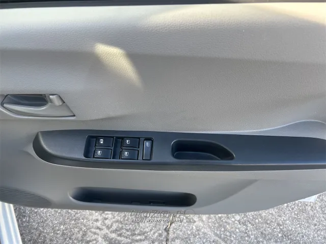 ダイハツ ミライース