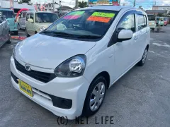 ダイハツ ミライース