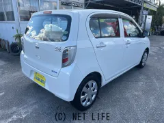 ダイハツ ミライース