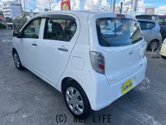ダイハツ ミライース