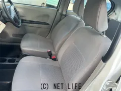 ダイハツ ミライース