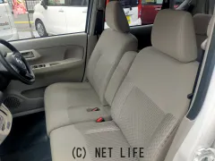 ダイハツ ムーヴ