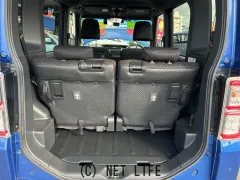 トヨタ ピクシスメガ