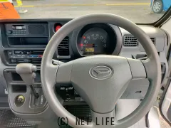 ダイハツ ハイゼットカーゴ