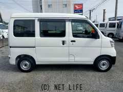 ダイハツ ハイゼットカーゴ
