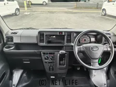 ダイハツ ハイゼットカーゴ