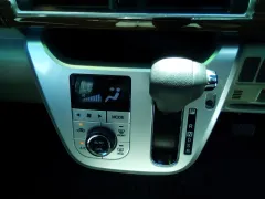 ダイハツ キャスト