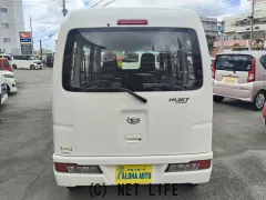 ダイハツ ハイゼットカーゴ