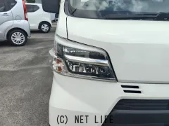 ダイハツ ハイゼットカーゴ