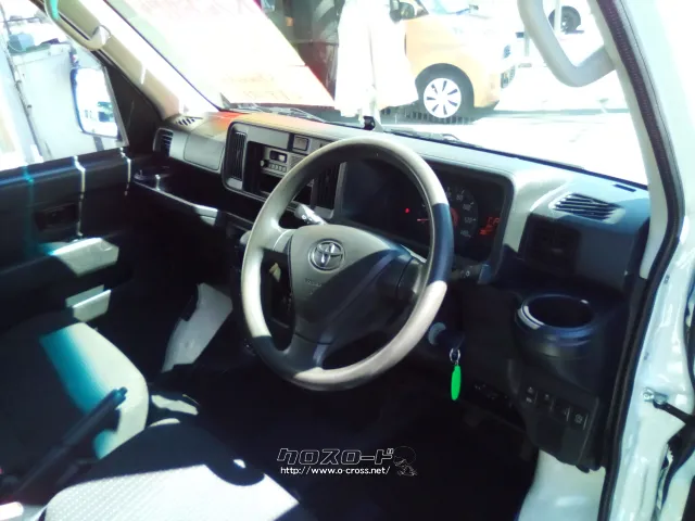 トヨタ ピクシスバン
