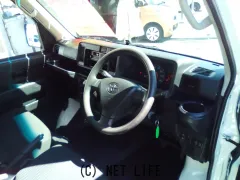 トヨタ ピクシスバン