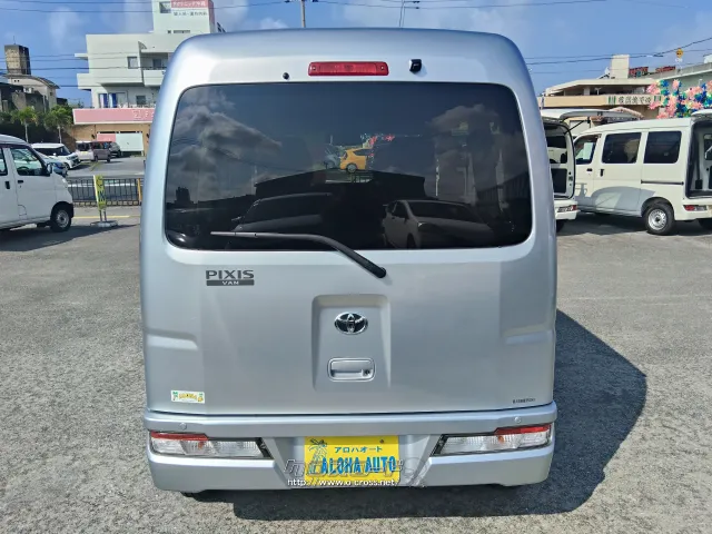 トヨタ ピクシスバン