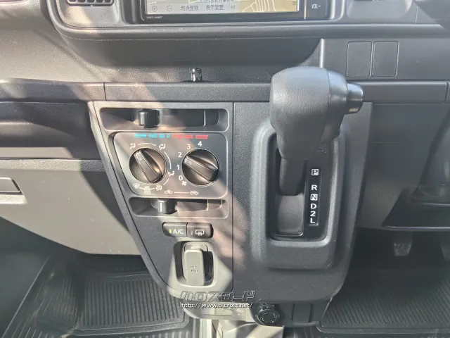 トヨタ ピクシスバン