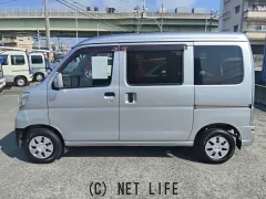 トヨタ ピクシスバン