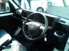 ダイハツ ハイゼットカーゴ