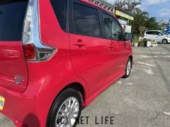 日産 デイズ