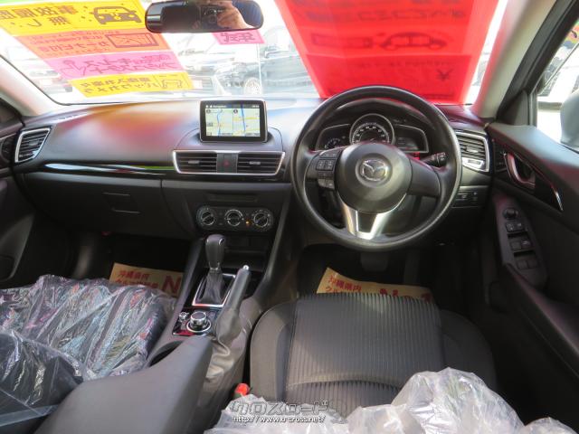 運転席ビュー、ナビ・ブルートゥース・バックカメラ、エアコン、ETC付き マツダ アクセラスポーツ