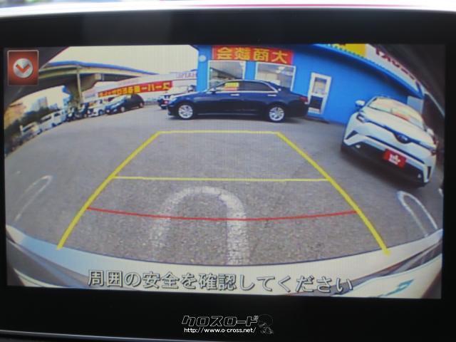 マツダ純正ナビ付き、ナビ・SD・USB・ブルートゥース・バックカメラ・ETC付き、 コントロールはATシフト下にあるオーディオコマンダーというダイヤル式のコントローラーで操作します。 マツダ アクセラスポーツ