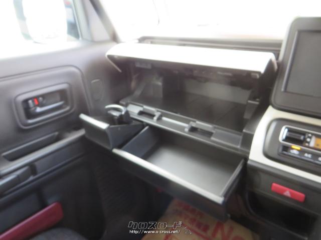 助手席より、収納豊富! スズキ スペーシア