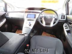 トヨタ プリウス