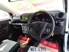 ダイハツ ミライース