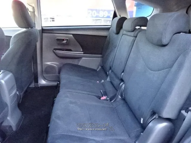 トヨタ プリウスα