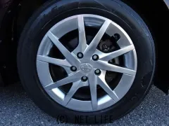 トヨタ プリウスα