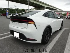 トヨタ プリウス