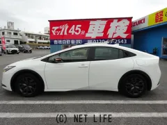 トヨタ プリウス