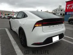 トヨタ プリウス