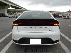 トヨタ プリウス