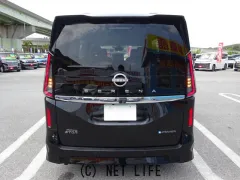 日産 セレナ