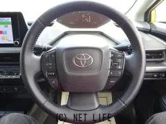 トヨタ プリウス