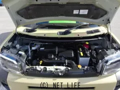 ダイハツ タフト