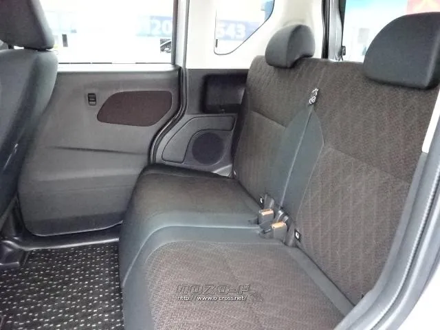 三菱 eKクロススペース