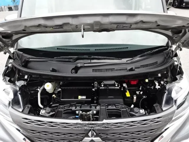 三菱 eKクロススペース