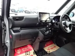 三菱 eKクロススペース