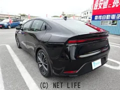 トヨタ プリウス