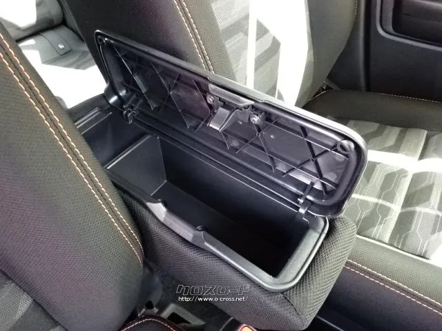 ダイハツ タフト