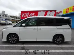 トヨタ ヴォクシー