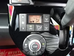 ダイハツ ウェイク