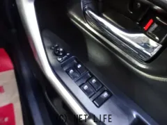 ダイハツ ロッキー